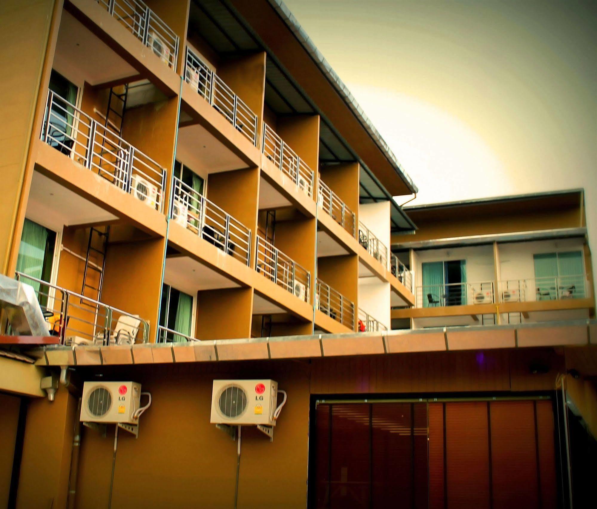 Silver Sand Suites Hotel Ao Nang Beach Экстерьер фото